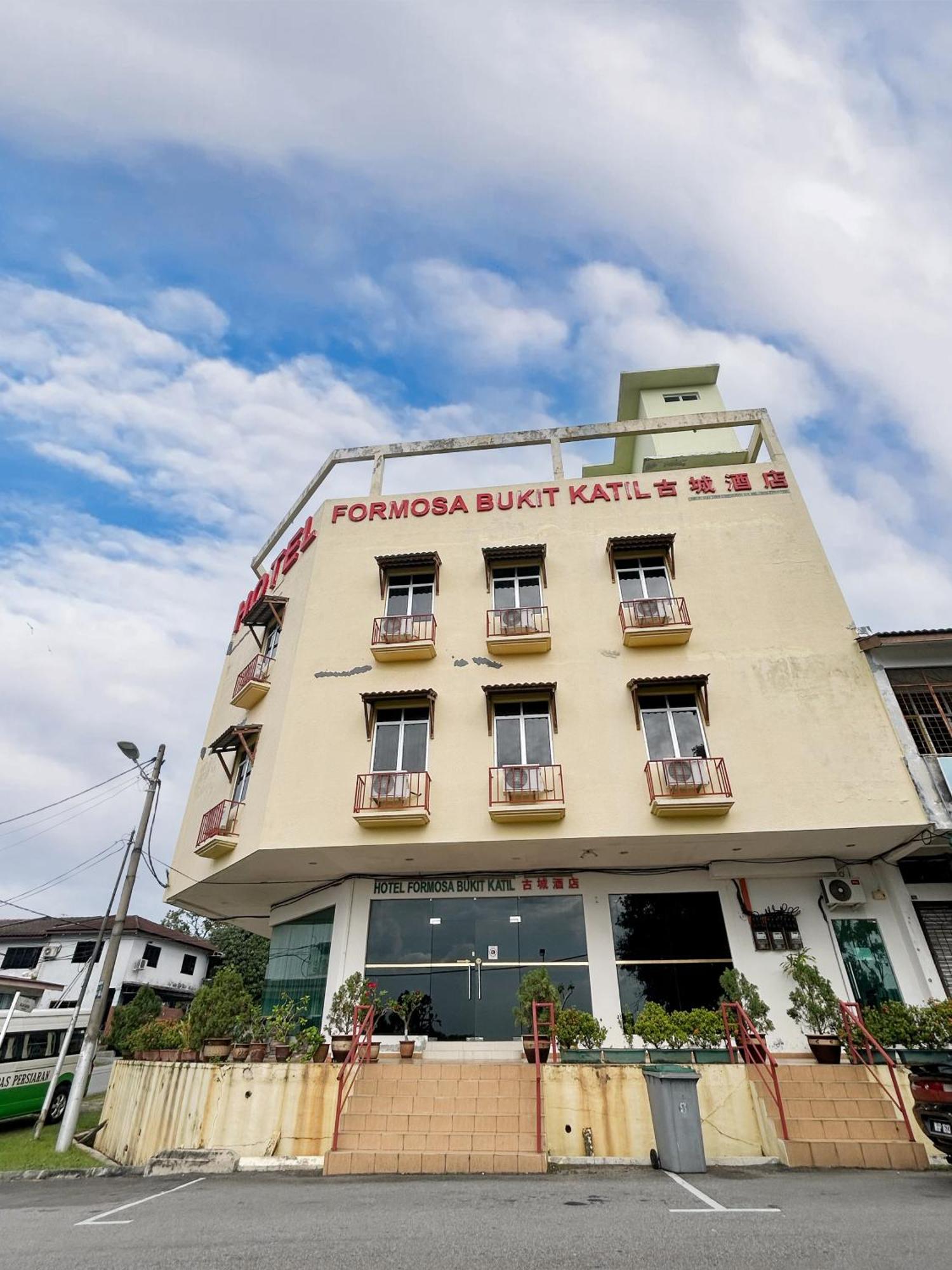 Hotel Formosa Bukit Katil Kampong Bukit Katil Экстерьер фото